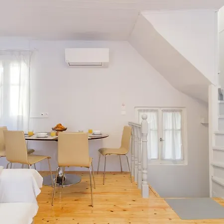 Joanna's Old Town Place Apartment *